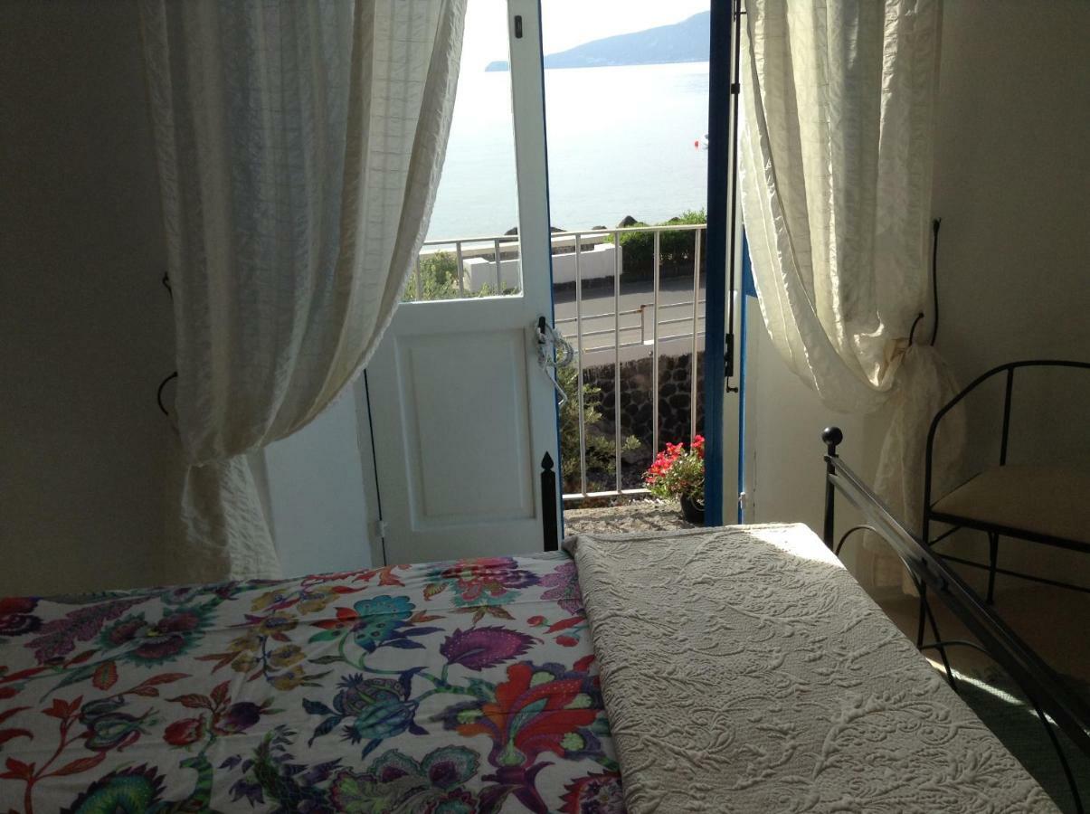 La Casa Di Via Lungomare Villa Санта Марина Салина Екстериор снимка