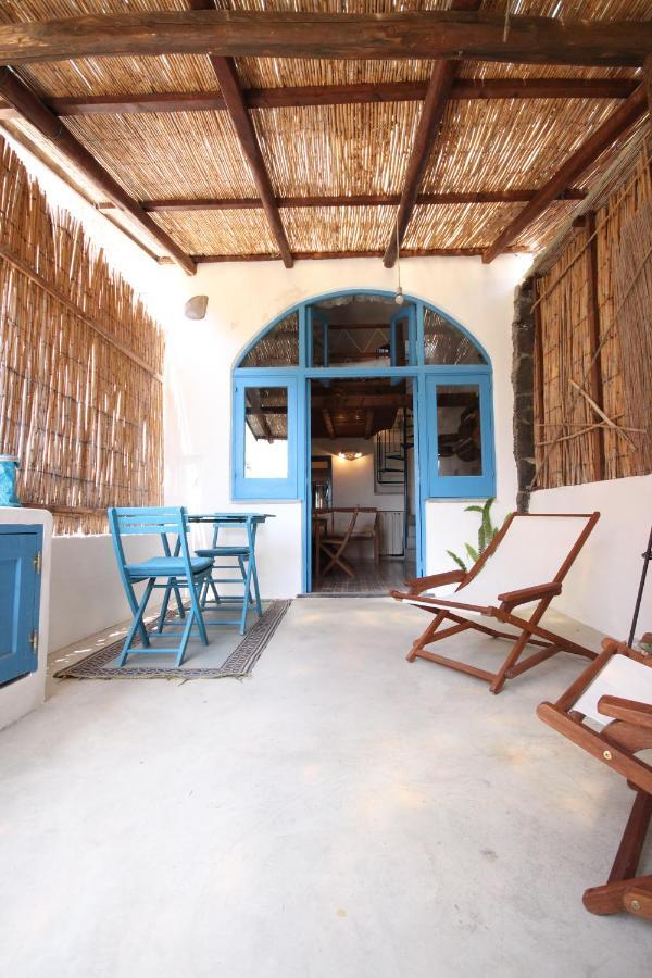 La Casa Di Via Lungomare Villa Санта Марина Салина Стая снимка